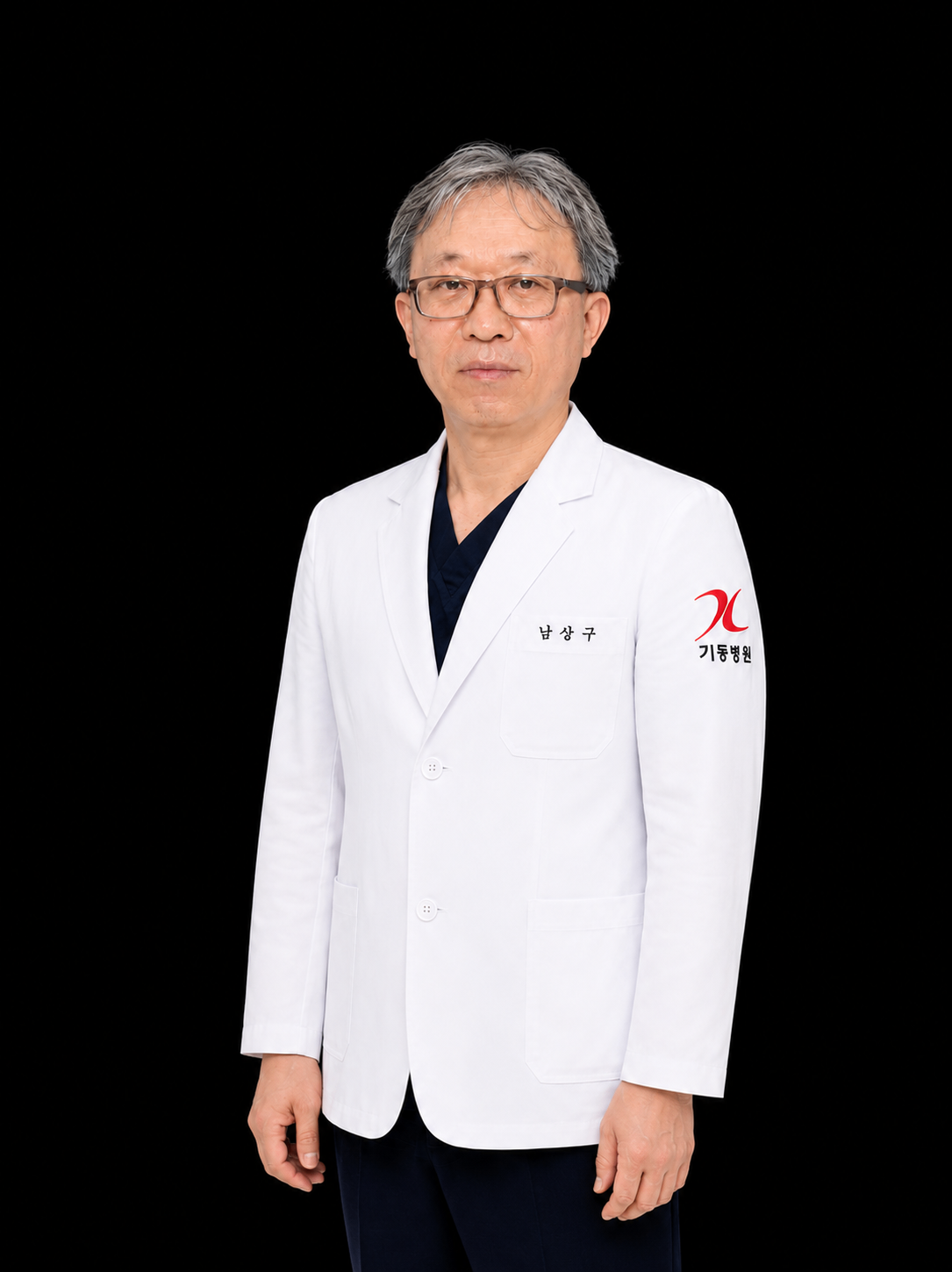 마취과장님 전신 최종.png